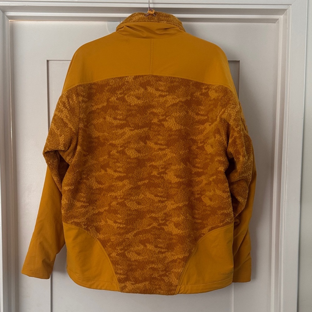 Outdoor Voices Yellow Jacket - Picture 5 of 5